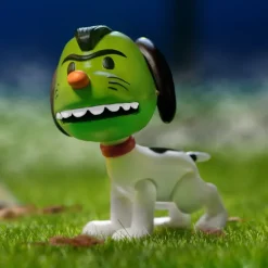 Peanuts Reaction Figure Wave 4 - Masked Snoopy